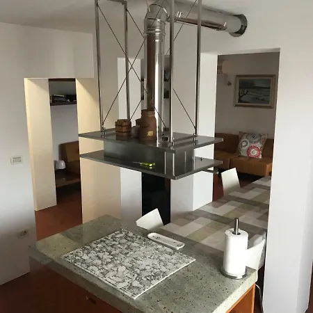 Apartament Maeli
