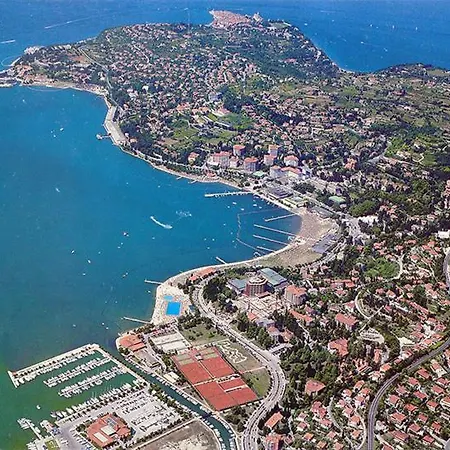 Maeli Apartament *